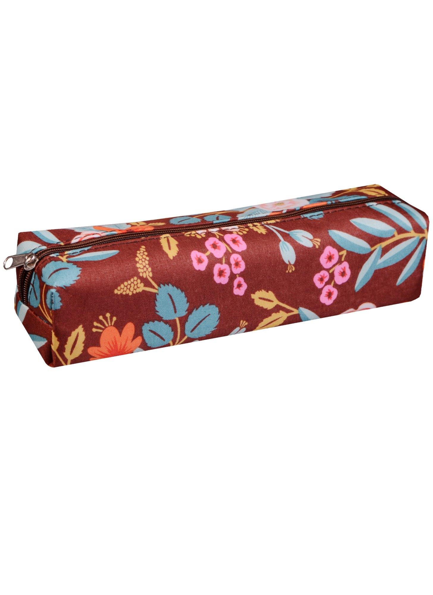 https://ndc.book24.ru/pim/products/images/20/34/018ed319-74ae-741e-abfc-15e62fd52034.jpg