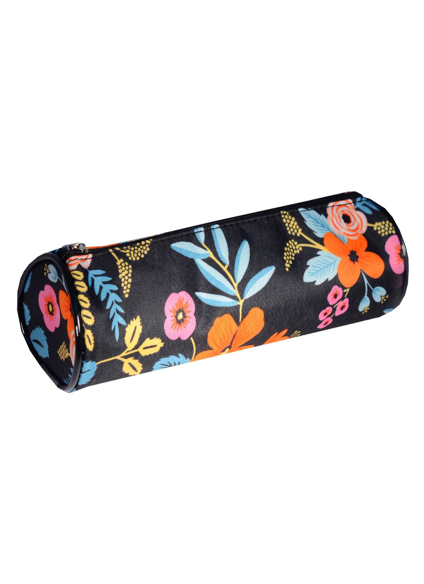 https://ndc.book24.ru/pim/products/images/8d/7c/018ed31c-2d01-7c3b-b463-f3a0c2c18d7c.jpg