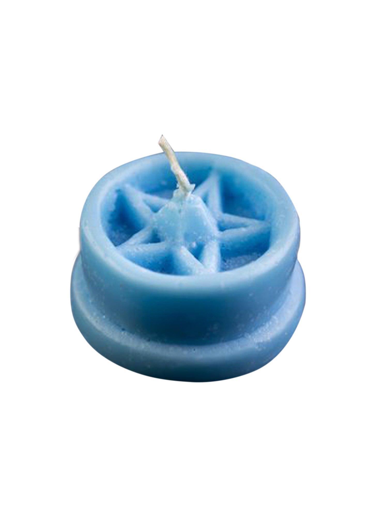 https://ndc.book24.ru/pim/products/images/e9/6b/018ee8ee-c9d6-7938-b273-f47d6d35e96b.jpg